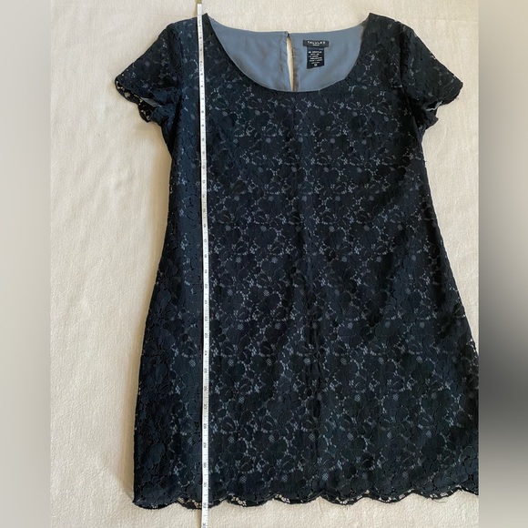 Aritzia Talula Fleetwood Lace Dress - Picture 9 of 10